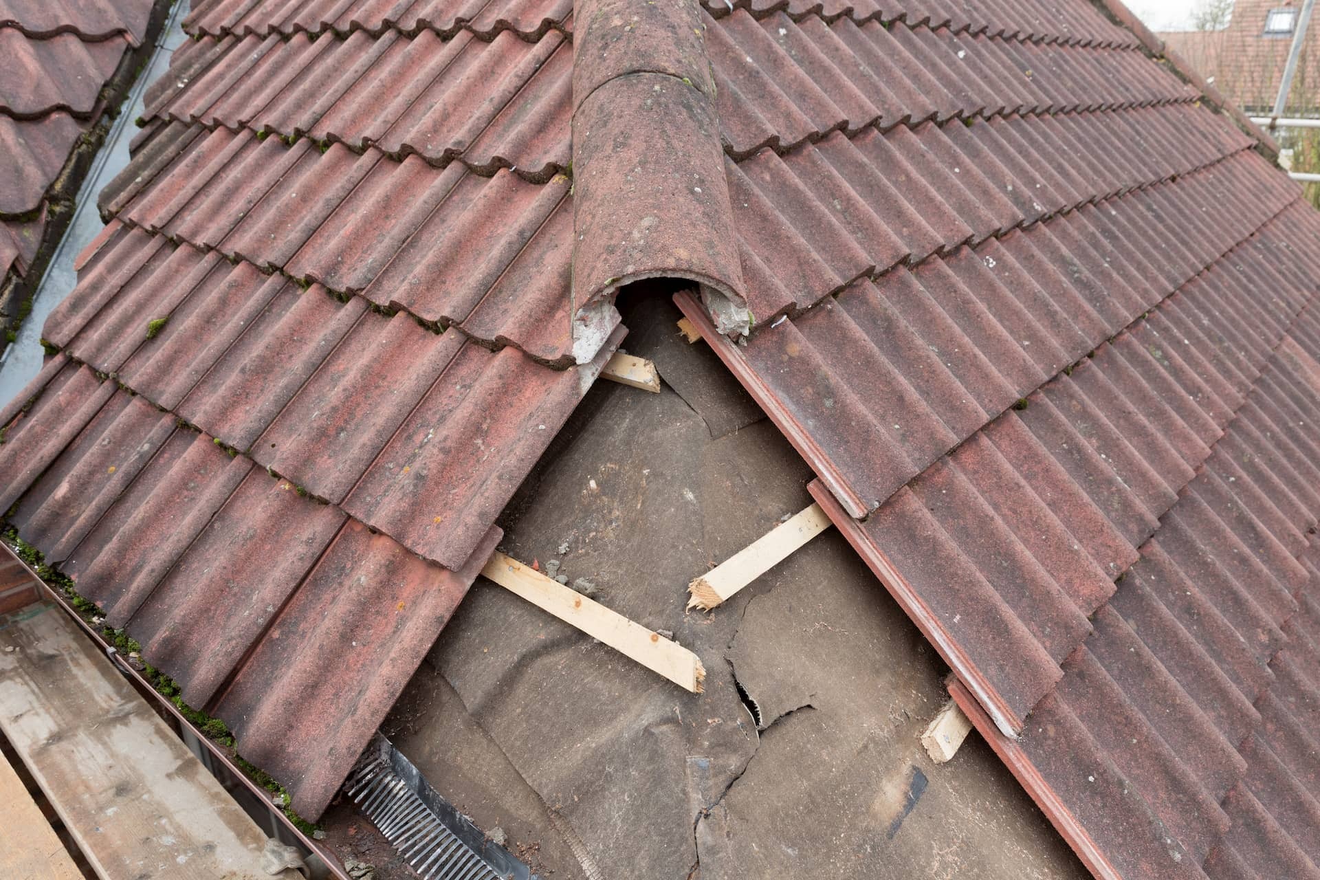 Exeter emergency roofers